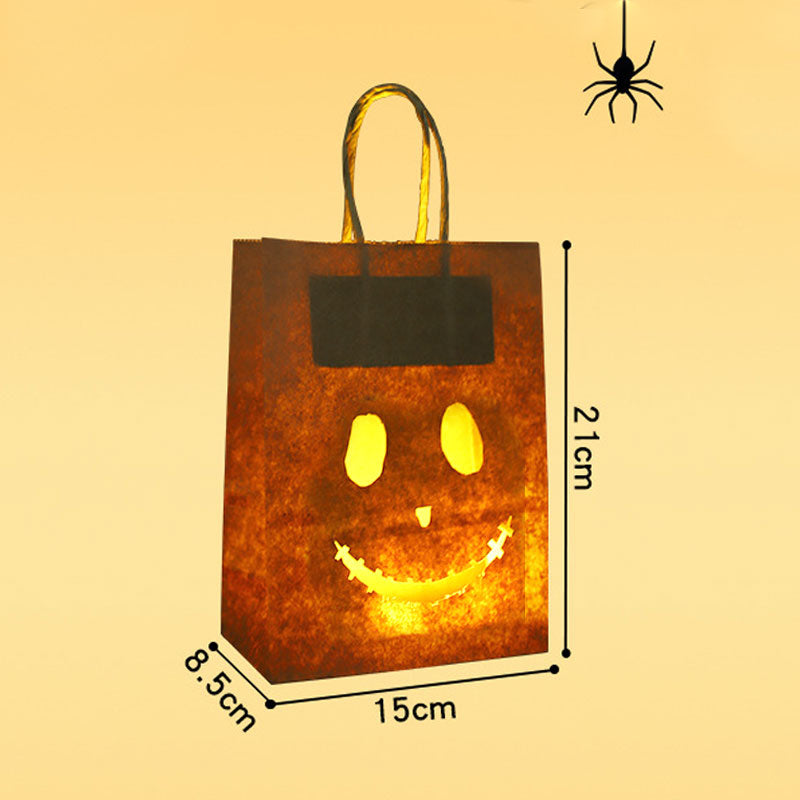 🎃「Nightlight Trick or Treat Bag」-- A bag that lights up Halloween, 🍭 candy and starlight in the same bag