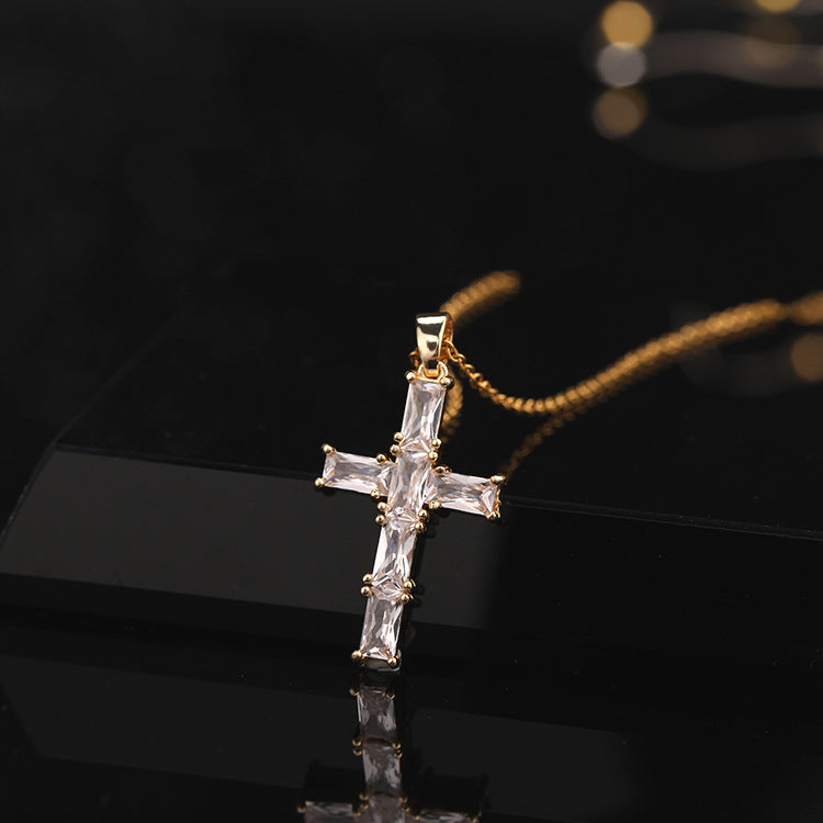 ✨Vintage punk cross necklace with cubic zirconia✨