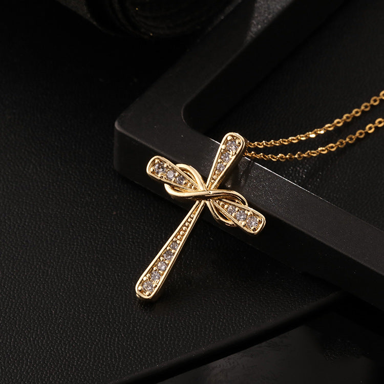 ✨Vintage punk cross necklace with cubic zirconia✨