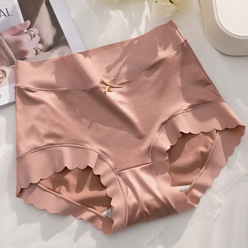 💖Size: 40-100 kg✨🎁Buy 1 get 2 (3-pack) 🎁Premium satin antibacterial Ice Silk moisture absorbing pantie