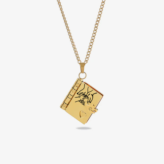 👪A necklace filled with love
